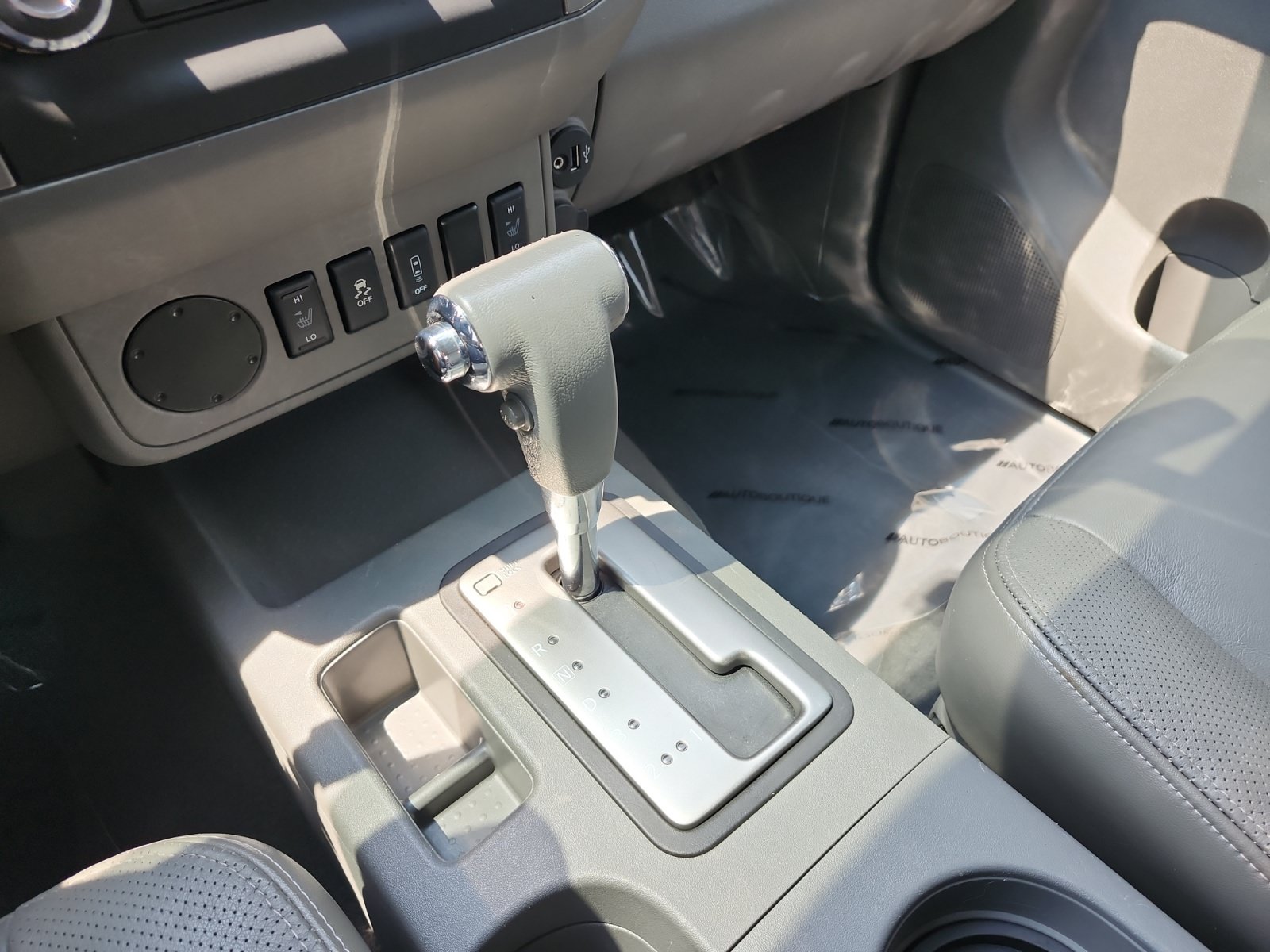 Used 2019 Nissan Frontier SL RWD image 21