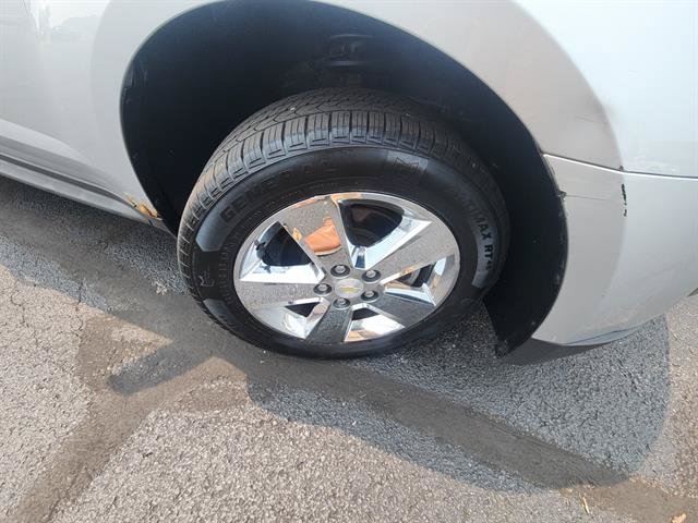 Used 2015 Chevrolet Equinox LT w/ Chrome Appearance Package FWD image 3