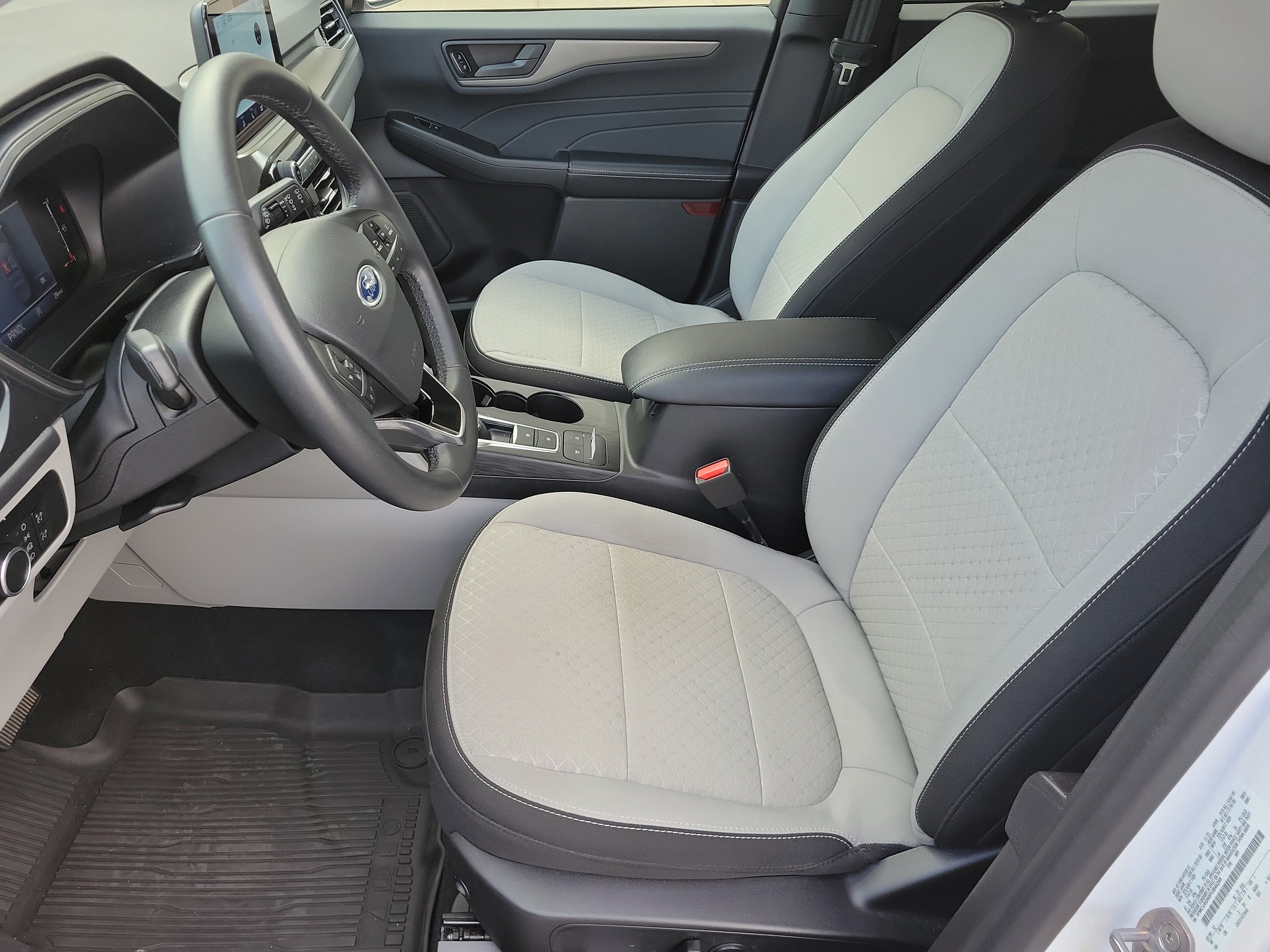 Used 2023 Ford Escape Active image 9