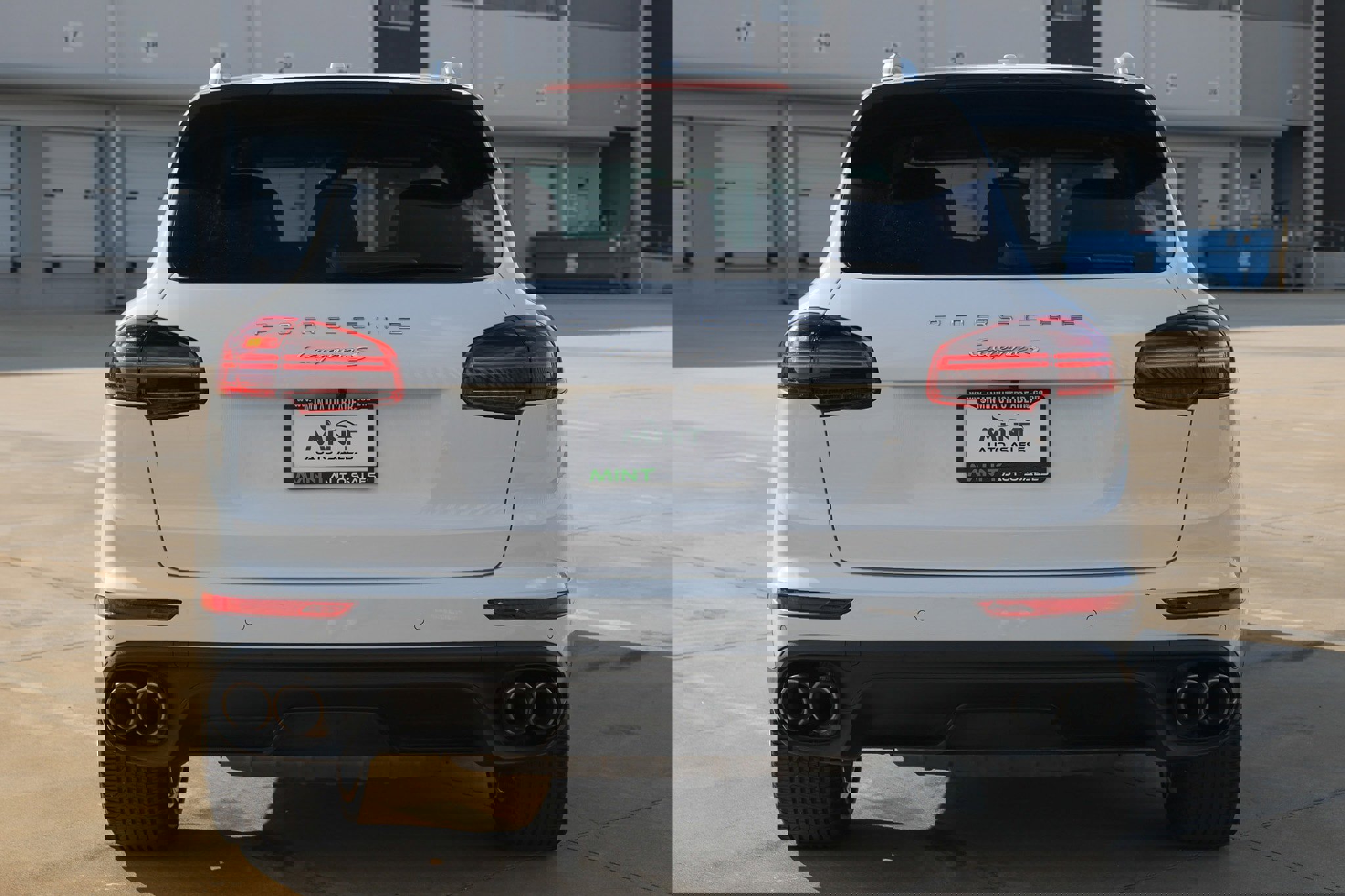 Used 2017 Porsche Cayenne S image 15