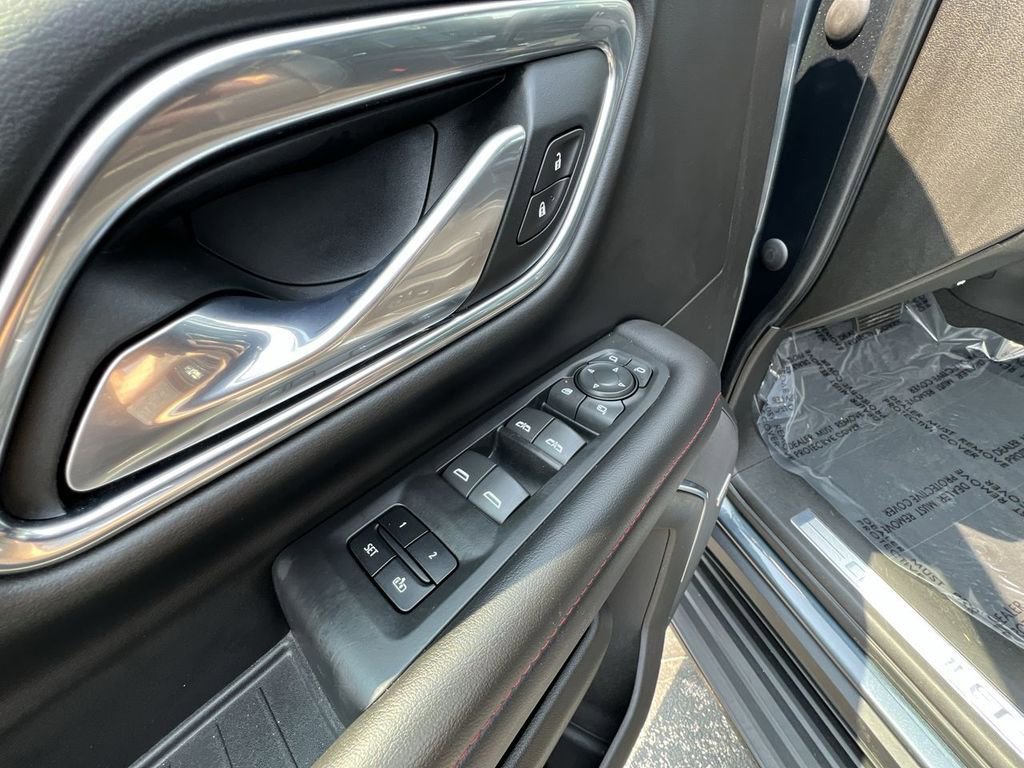 Certified 2021 Chevrolet Tahoe RST w/ Luxury Package image 23