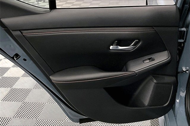 New 2025 Nissan Sentra SR image 30