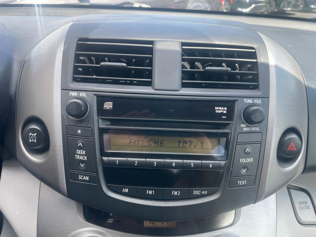 Used 2008 Toyota RAV4 4WD image 17