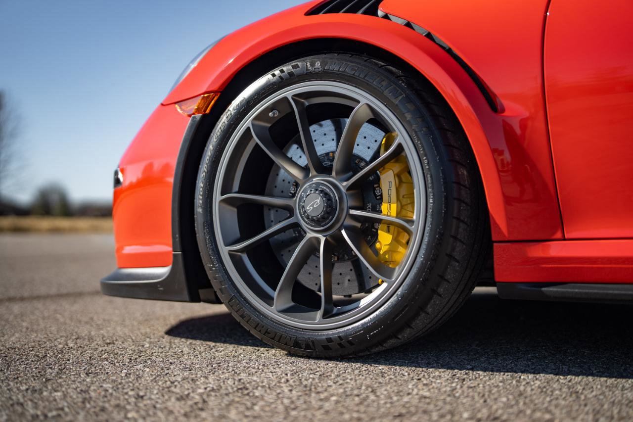Used 2016 Porsche 911 GT3 RS RWD image 25