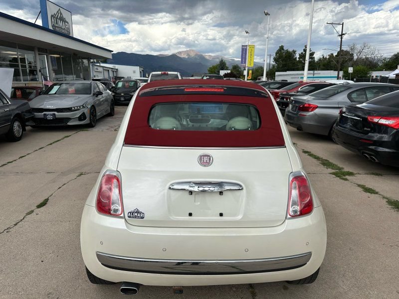 Used 2012 FIAT 500 Lounge w/ Luxury Leather Pkg FWD image 6
