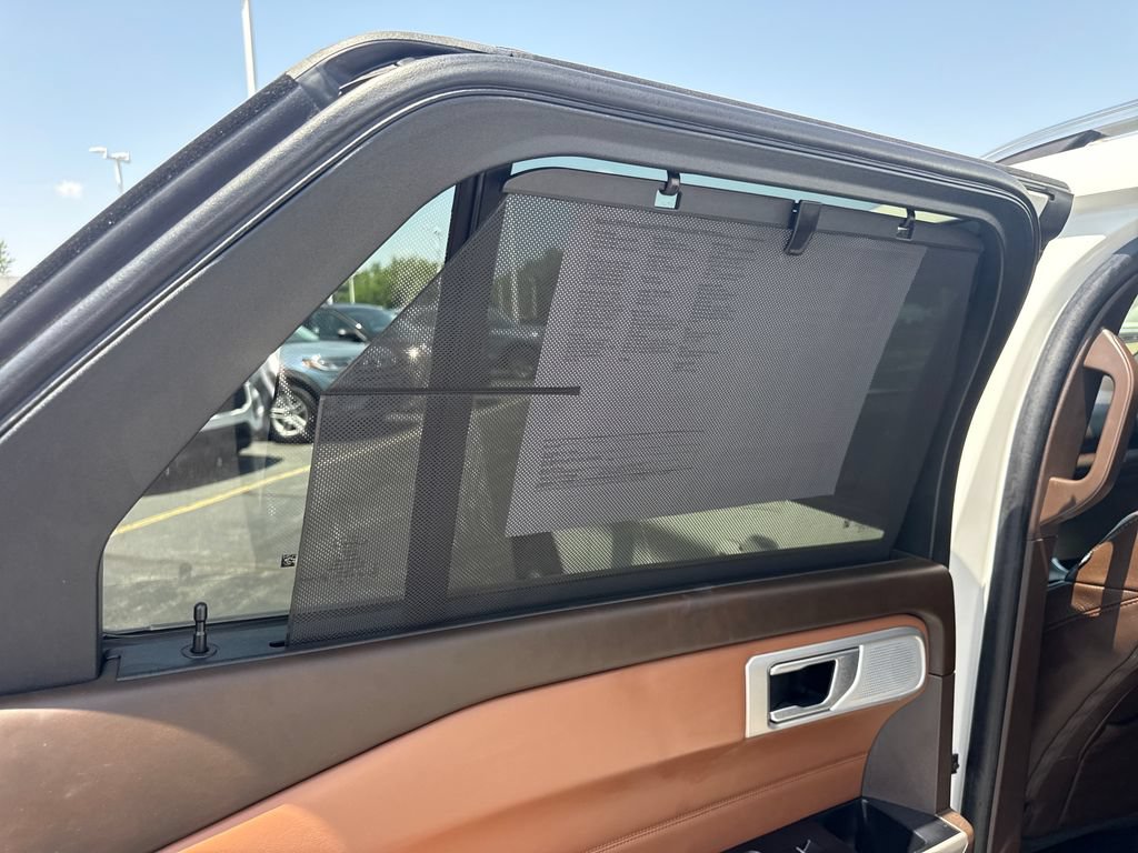 Used 2024 Ford Explorer King Ranch w/ Technology Package AWD/4WD image 26