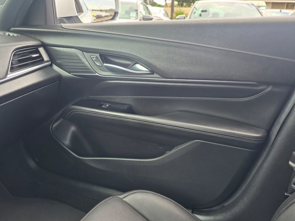 Used 2021 Cadillac CT4 Premium Luxury image 27