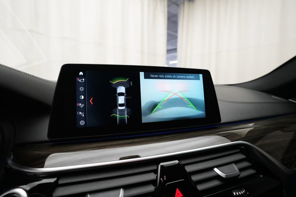 Used 2018 BMW 540i xDrive image 20