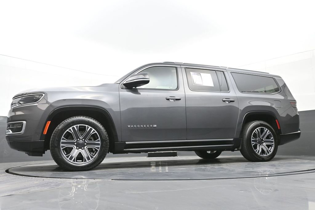 Used 2024 Jeep Wagoneer L Series II w/ Flexible Seating Group image 45