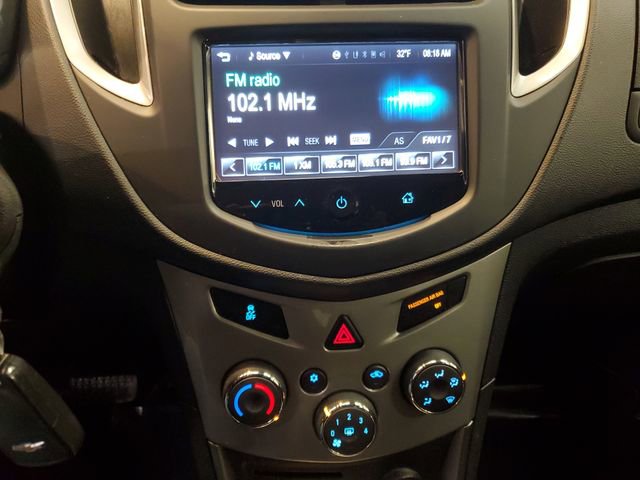 Used 2016 Chevrolet Trax LT image 18