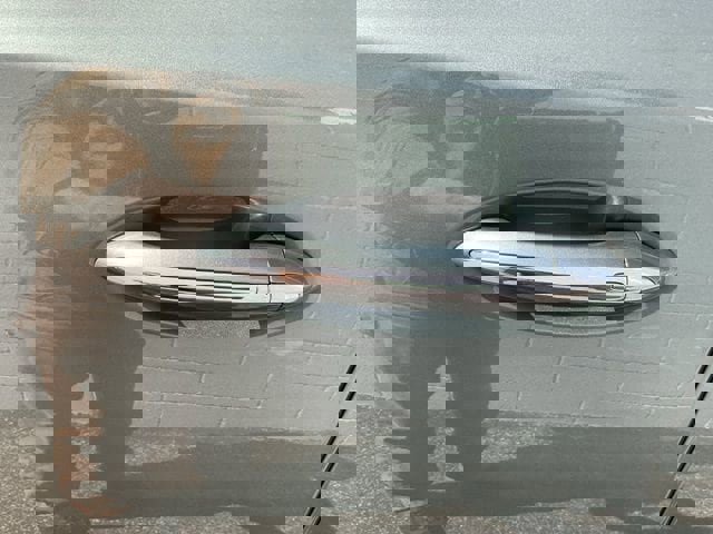 Used 2023 Buick Enclave Avenir w/ Avenir Technology Package image 27