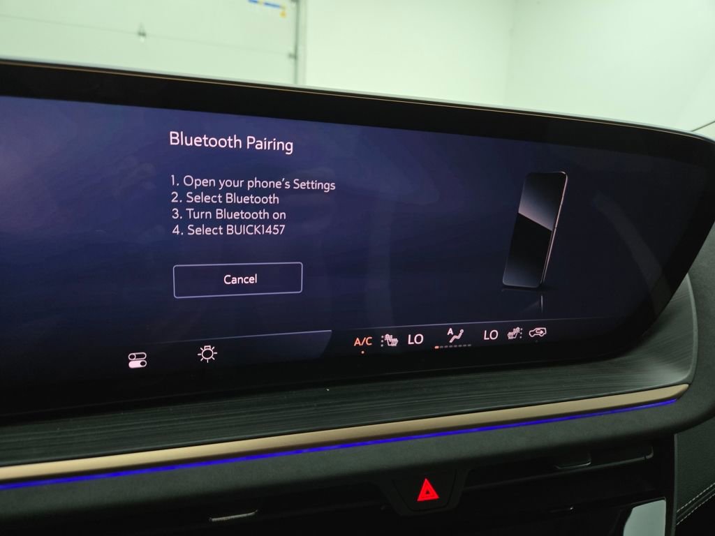 New 2025 Buick Envision Sport Touring image 3