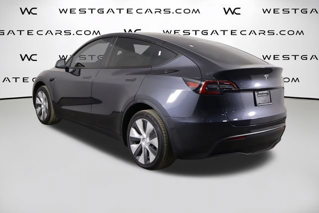 Used 2024 Tesla Model Y Long Range RWD image 42