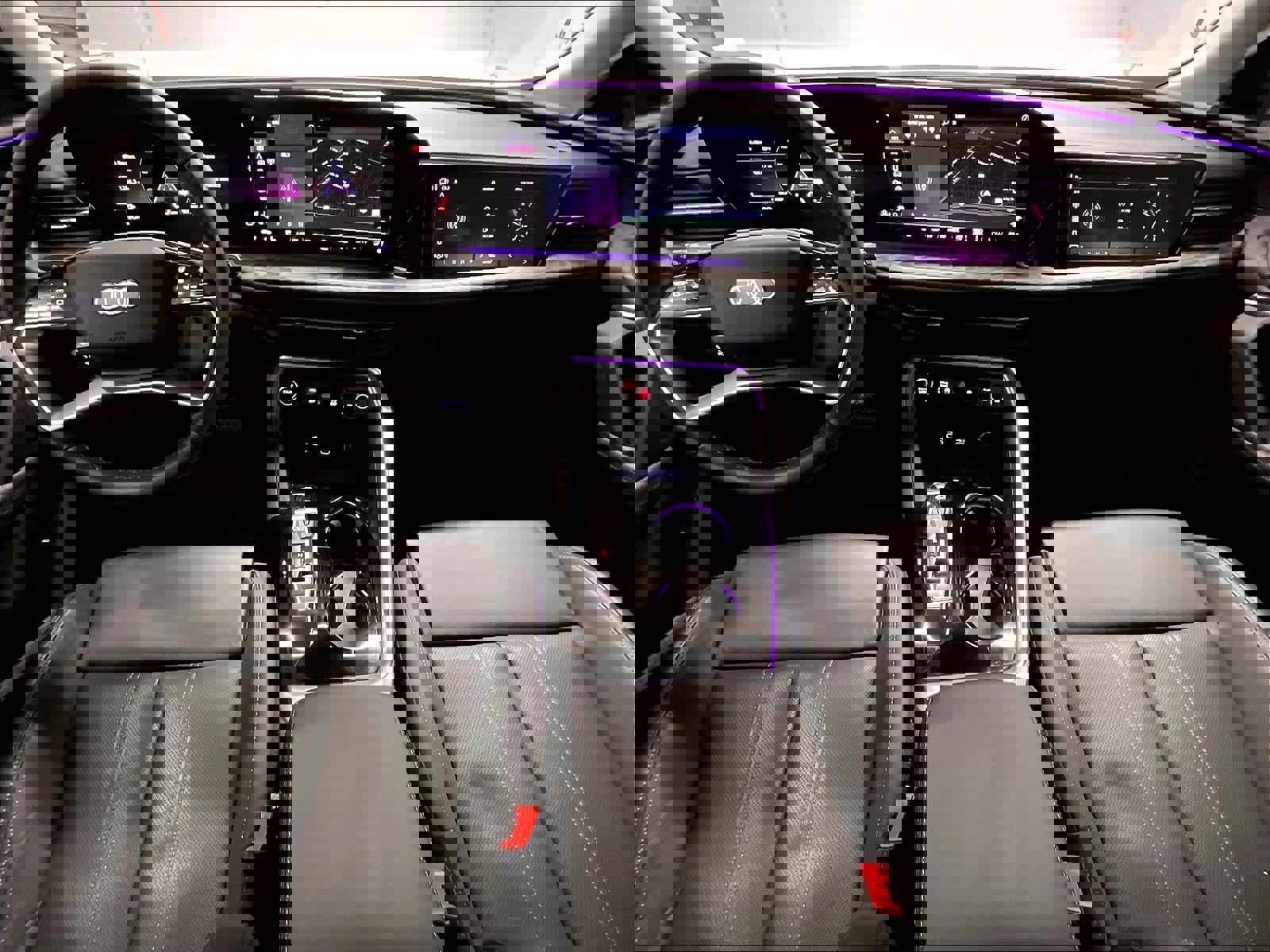 Certified 2025 Audi Q5 Prestige image 16