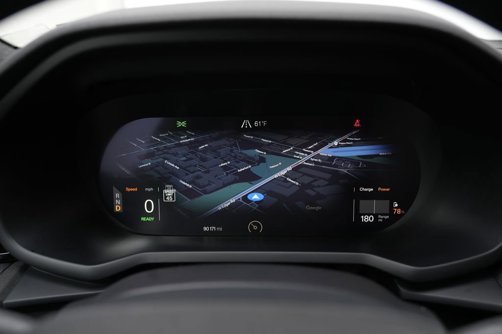 Used 2022 Polestar Polestar 2 w/ Performance Package image 42