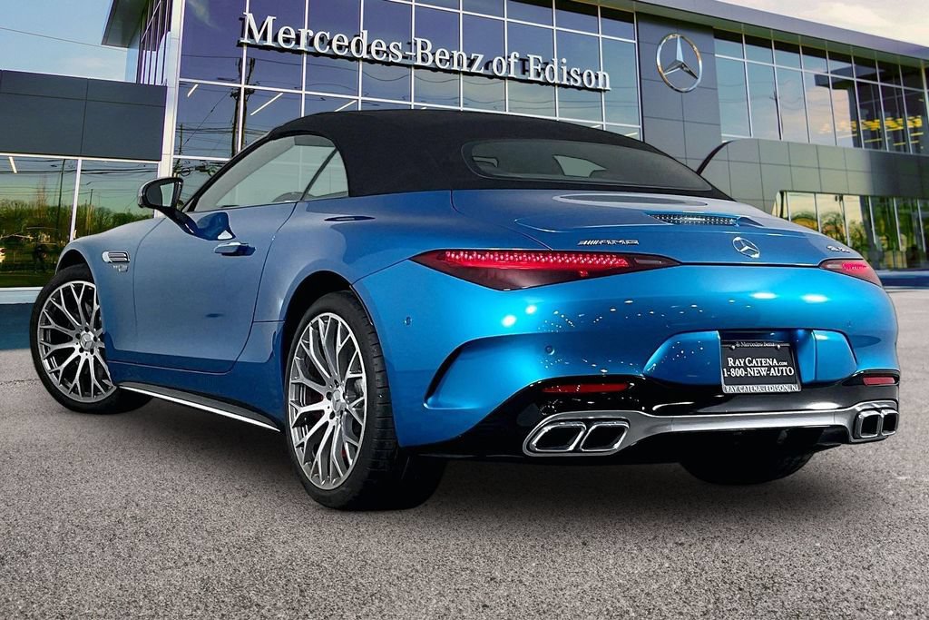 Certified 2025 Mercedes-Benz SL 55 AMG 4MATIC image 2