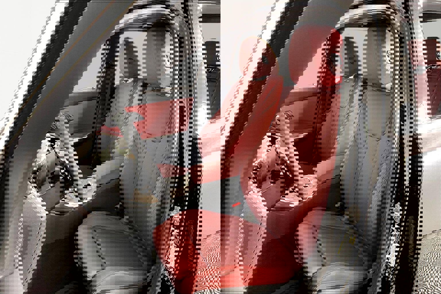 Certified 2025 BMW 330i xDrive Sedan w/ Premium Package image 25