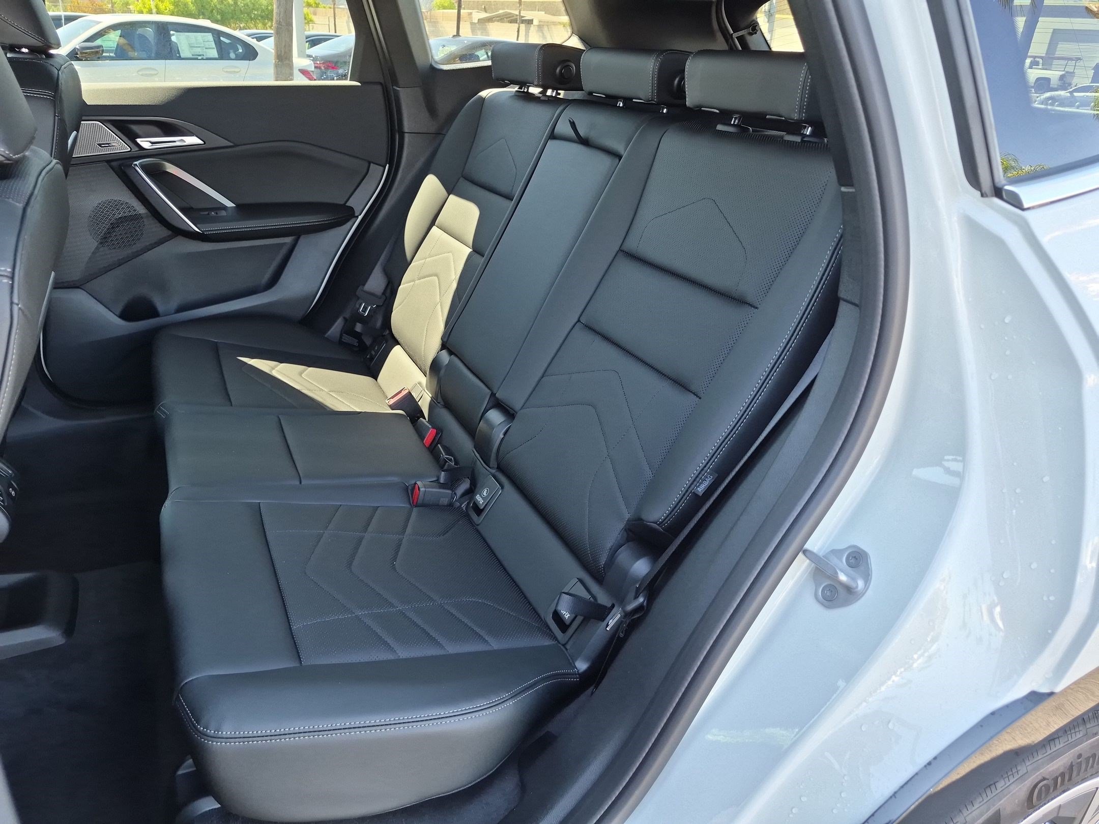 New 2027 BMW X1 xDrive28i AWD/4WD image 31