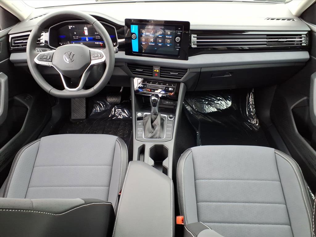 New 2026 Volkswagen Jetta SE FWD image 6