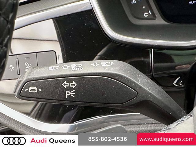 Used 2022 Audi Q3 2.0T Premium Plus w/ Premium Plus Package image 33