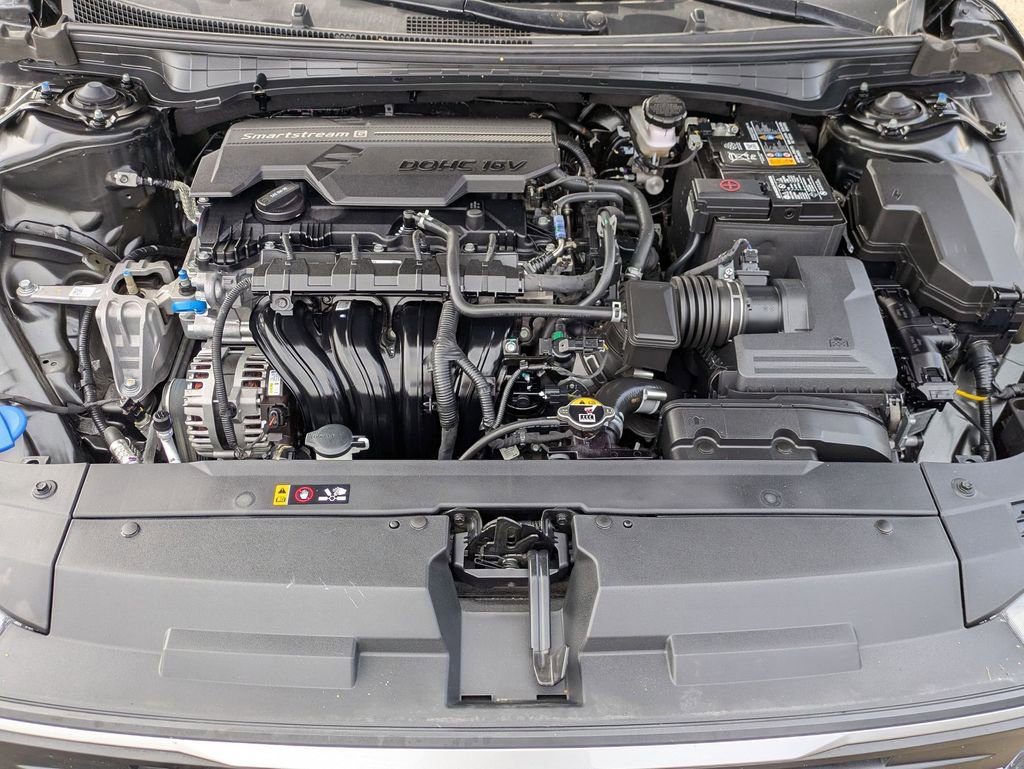 Used 2025 Kia K4 LXS image 30