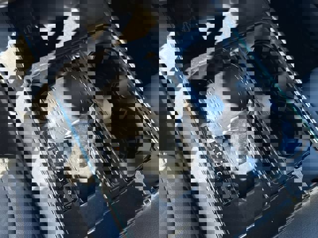 New 2025 Ford F150 Lightning Flash image 20