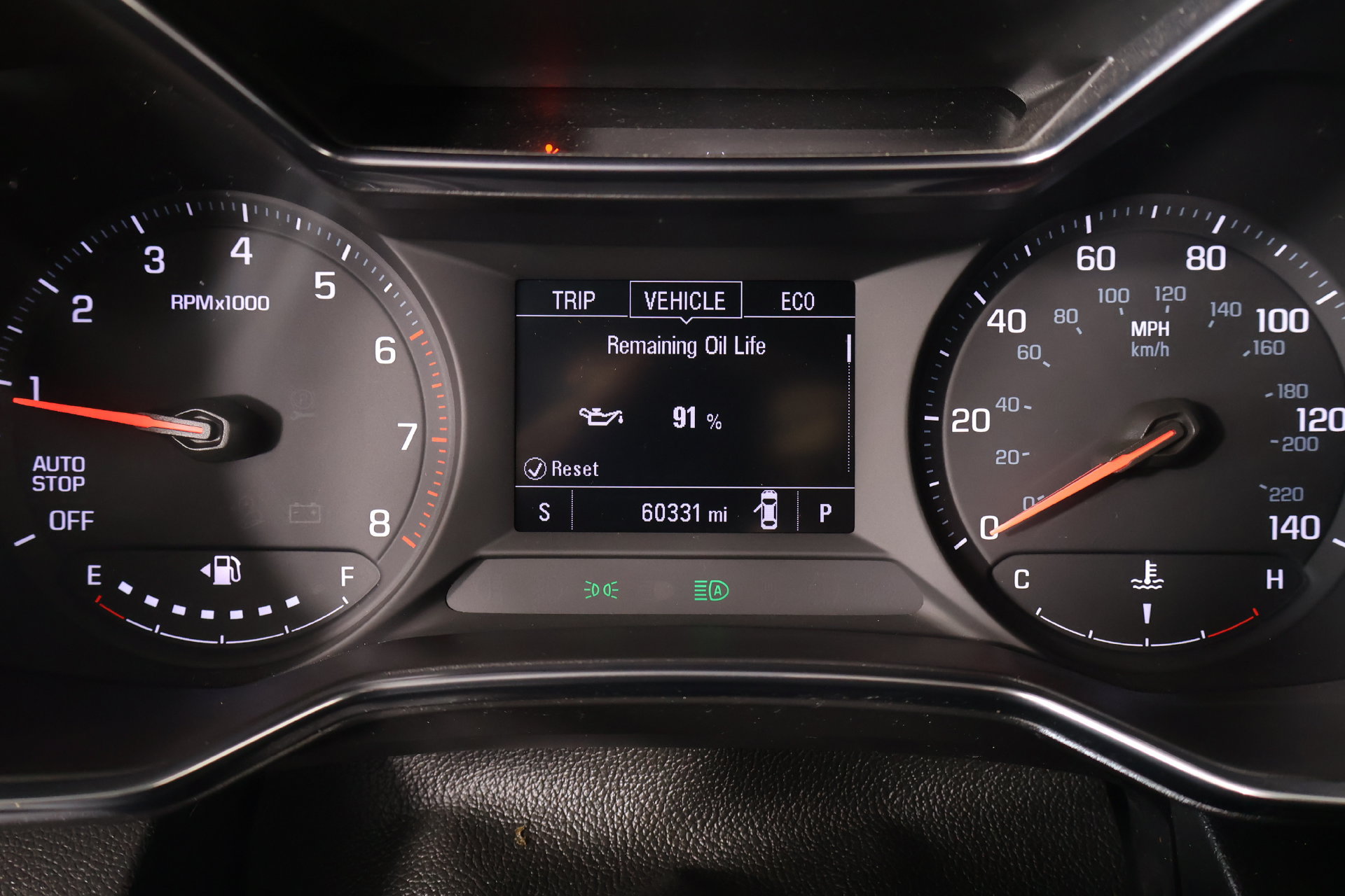 Used 2022 Chevrolet TrailBlazer LT w/ Premium Seating Package FWD image 4