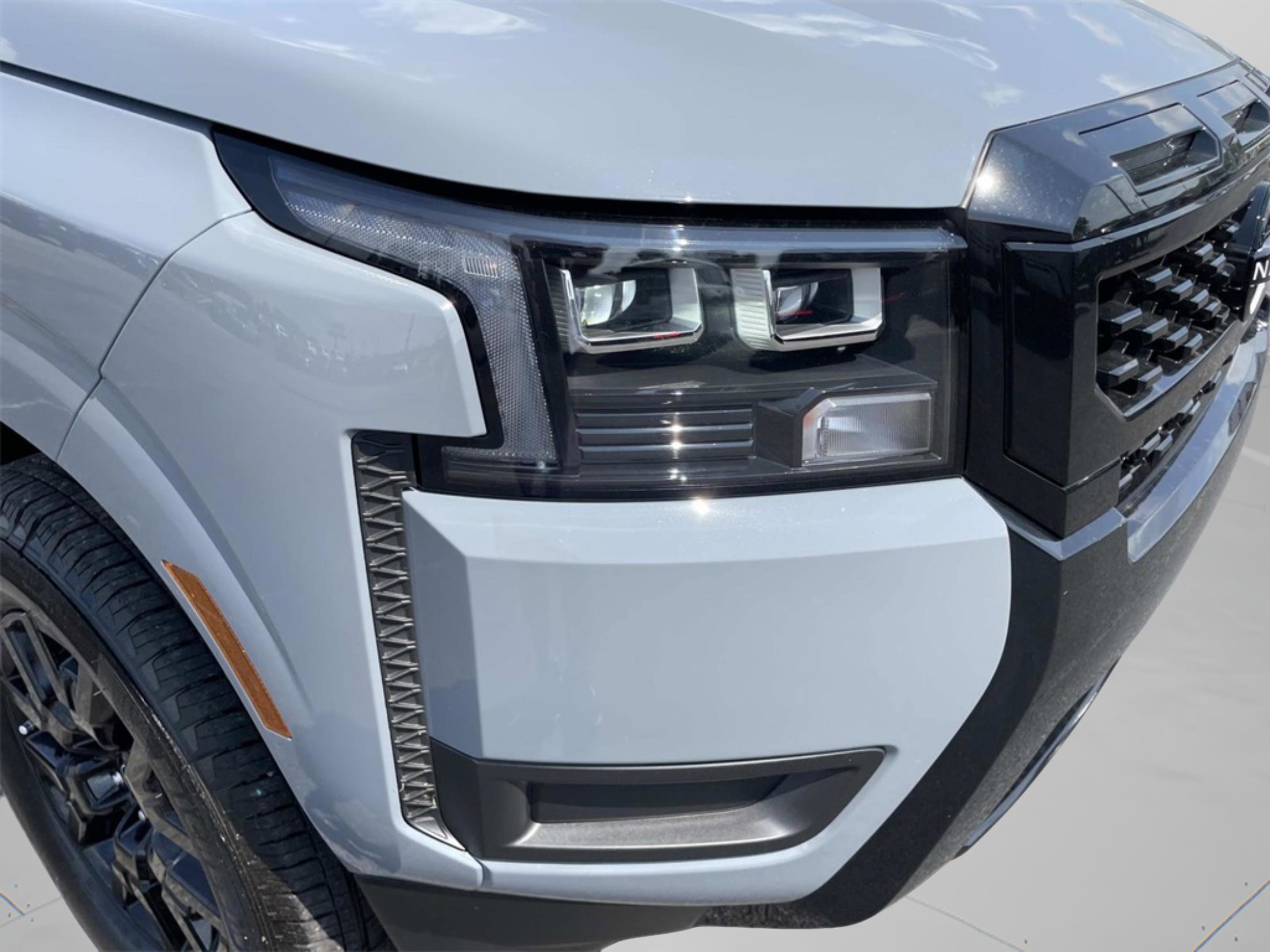 New 2026 Nissan Frontier SV image 27