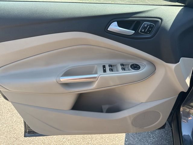 Used 2018 Ford Escape Titanium image 15