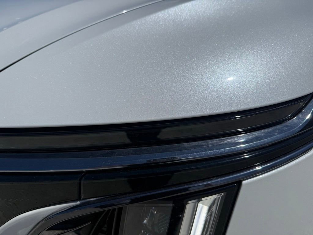 Certified 2024 Cadillac Lyriq Sport AWD/4WD image 9