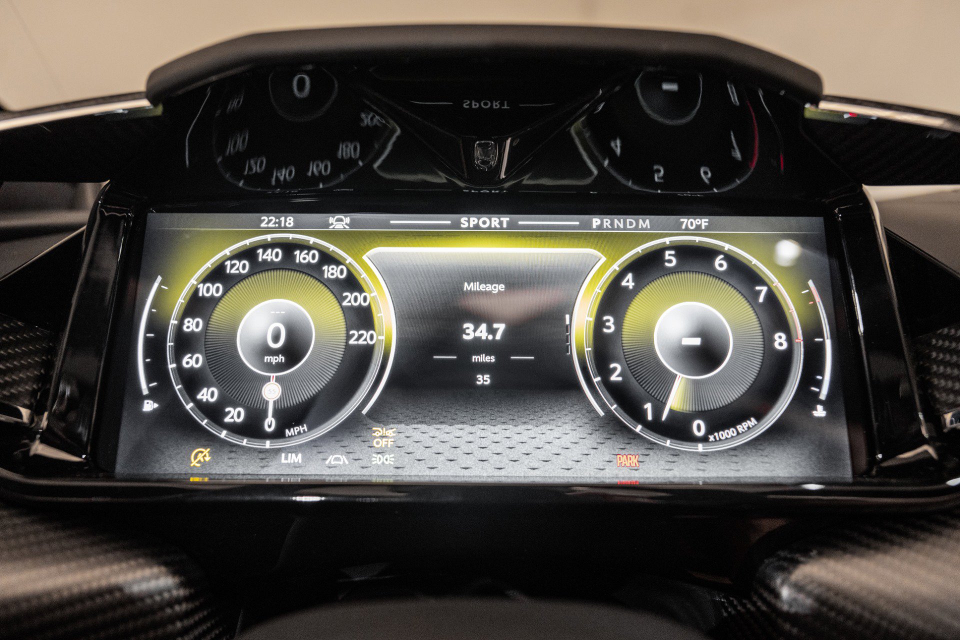 New 2026 Aston Martin V8 Vantage Roadster image 6