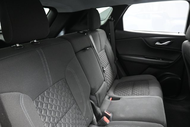 Used 2021 Chevrolet Blazer LT FWD image 28