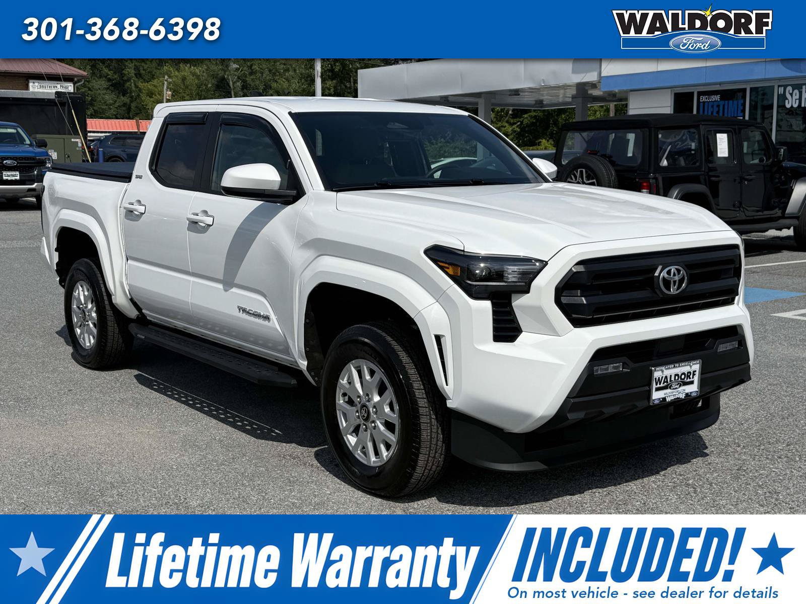 Used 2026 Toyota Tacoma SR5 RWD image 1