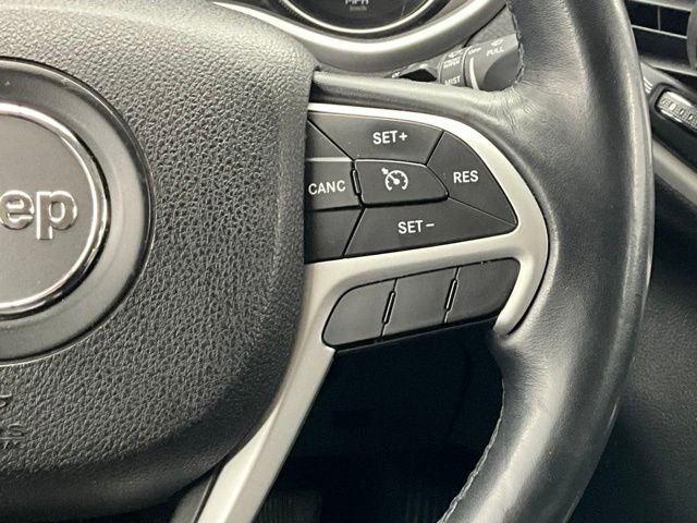 Used 2015 Jeep Cherokee Trailhawk w/ Comfort/Convenience Group image 18