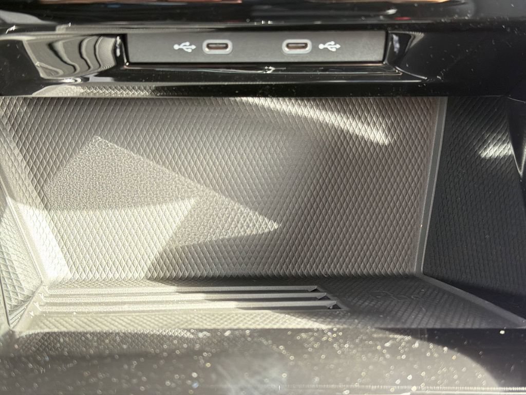 New 2026 Volkswagen GTI SE FWD image 23