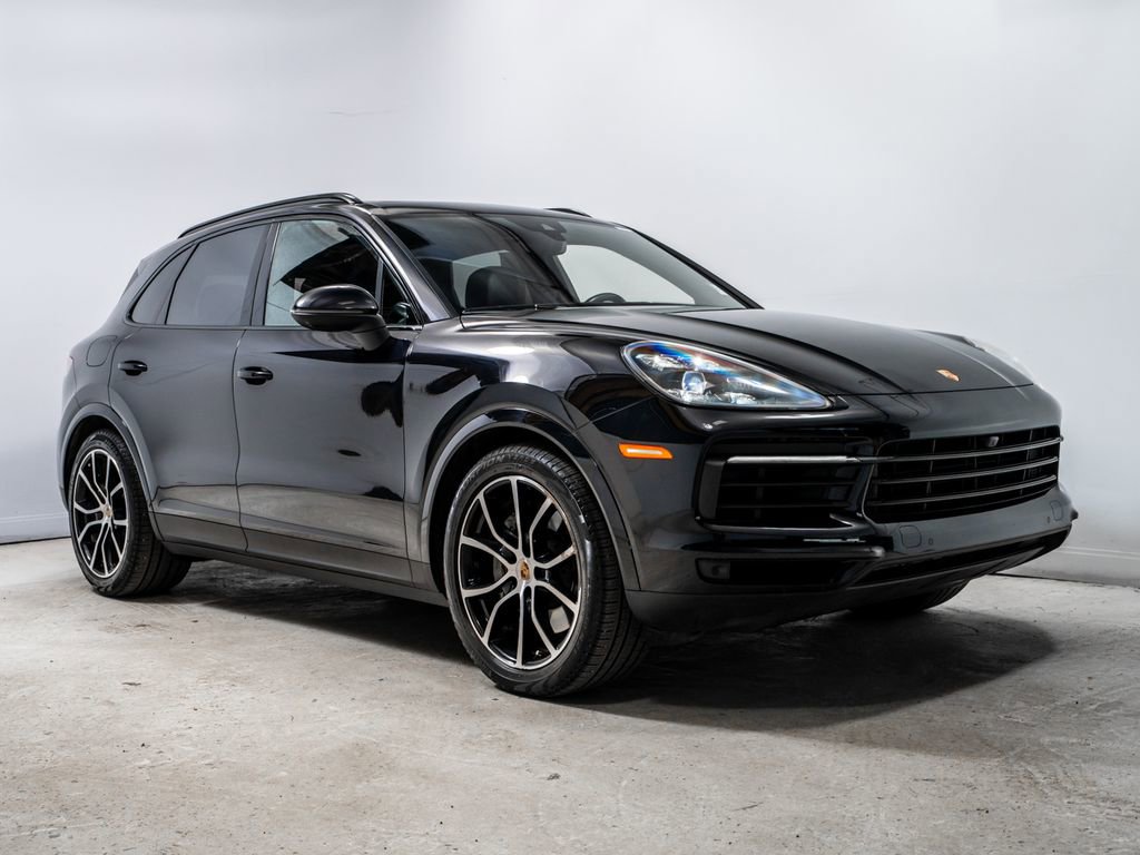 Used 2022 Porsche Cayenne S AWD/4WD image 9