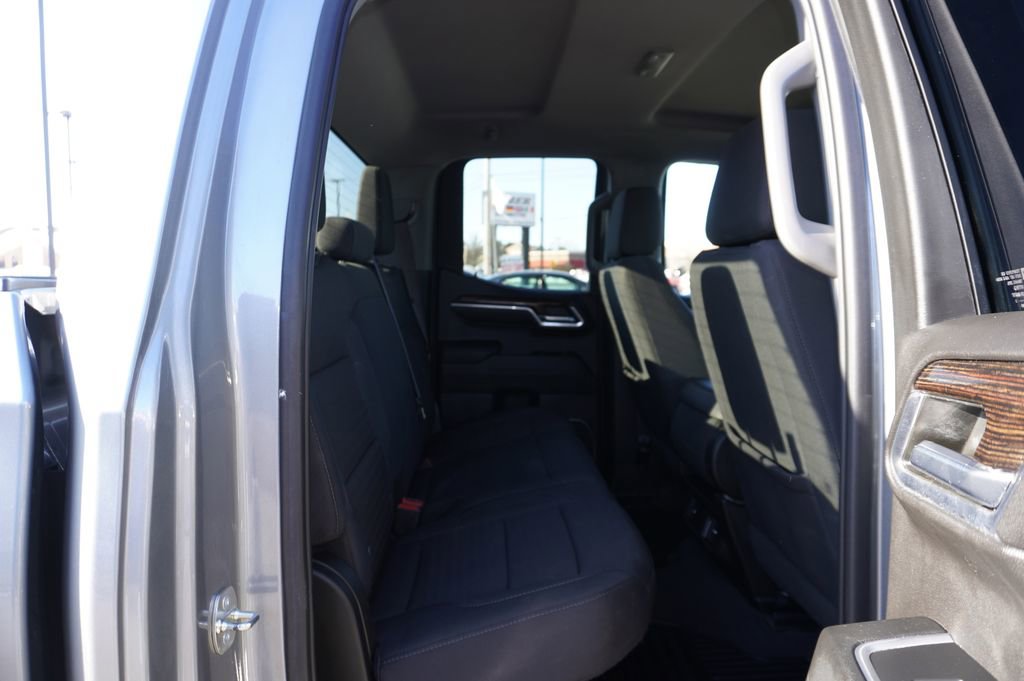 Used 2023 GMC Sierra 1500 Elevation image 27