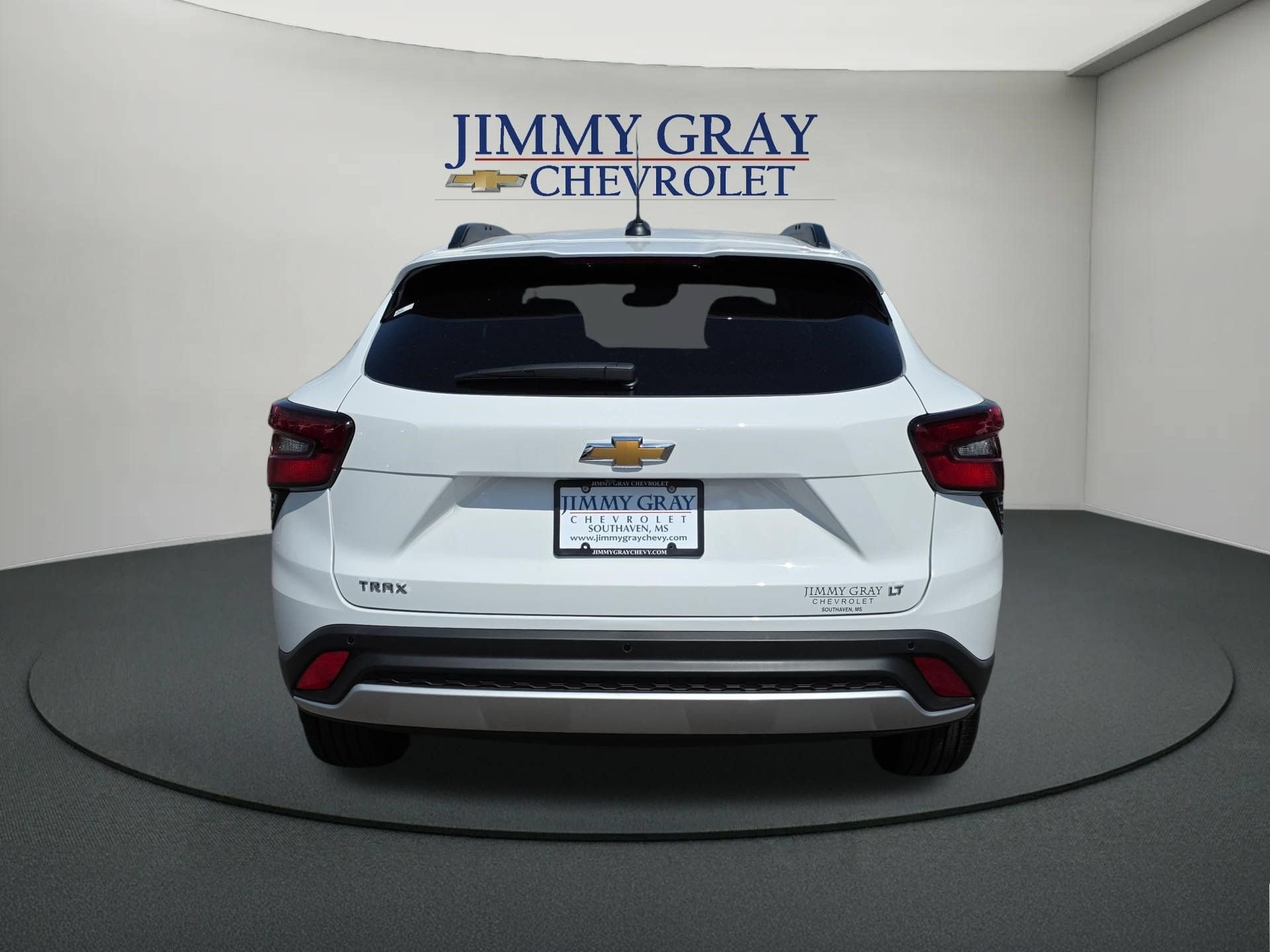 New 2026 Chevrolet Trax LT w/ Driver Confidence Package FWD image 4