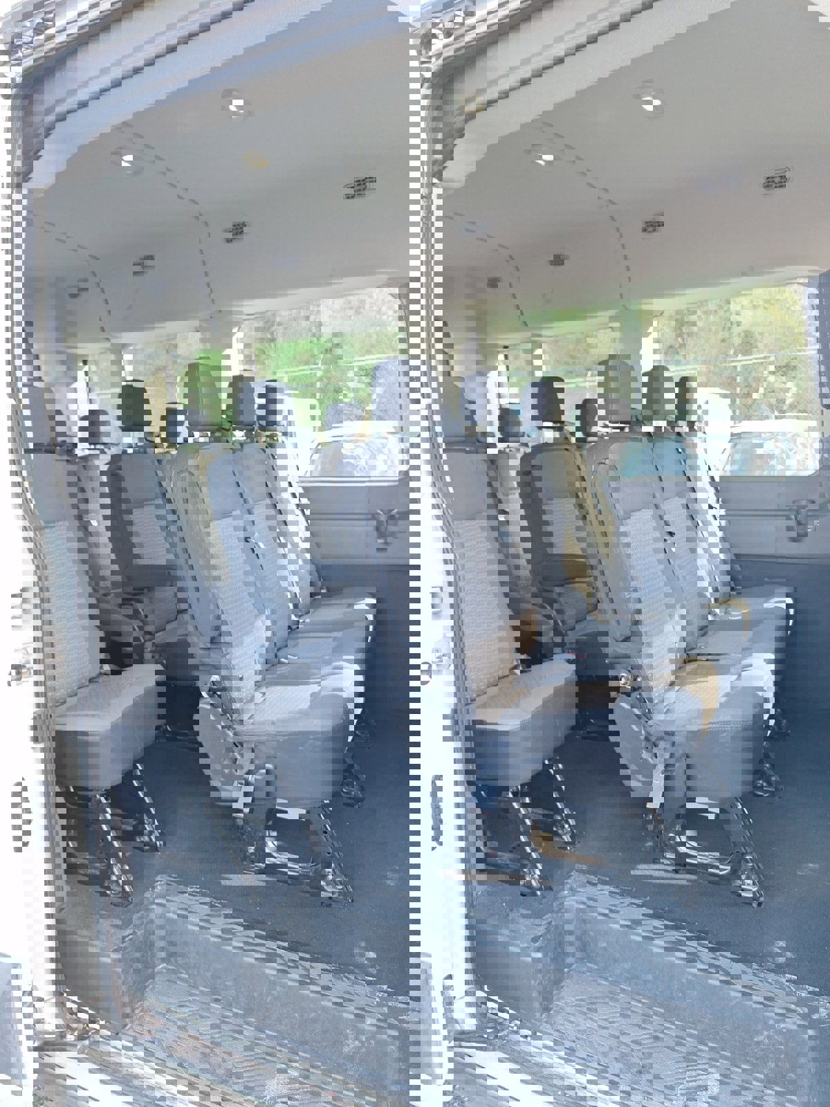 Used 2022 Ford Transit 350 XLT image 7