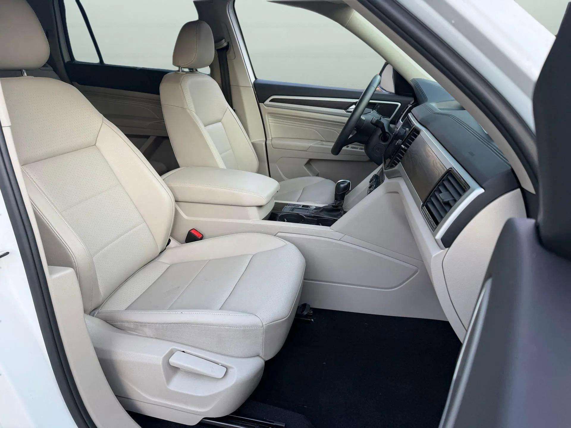 Used 2022 Volkswagen Atlas SE image 29