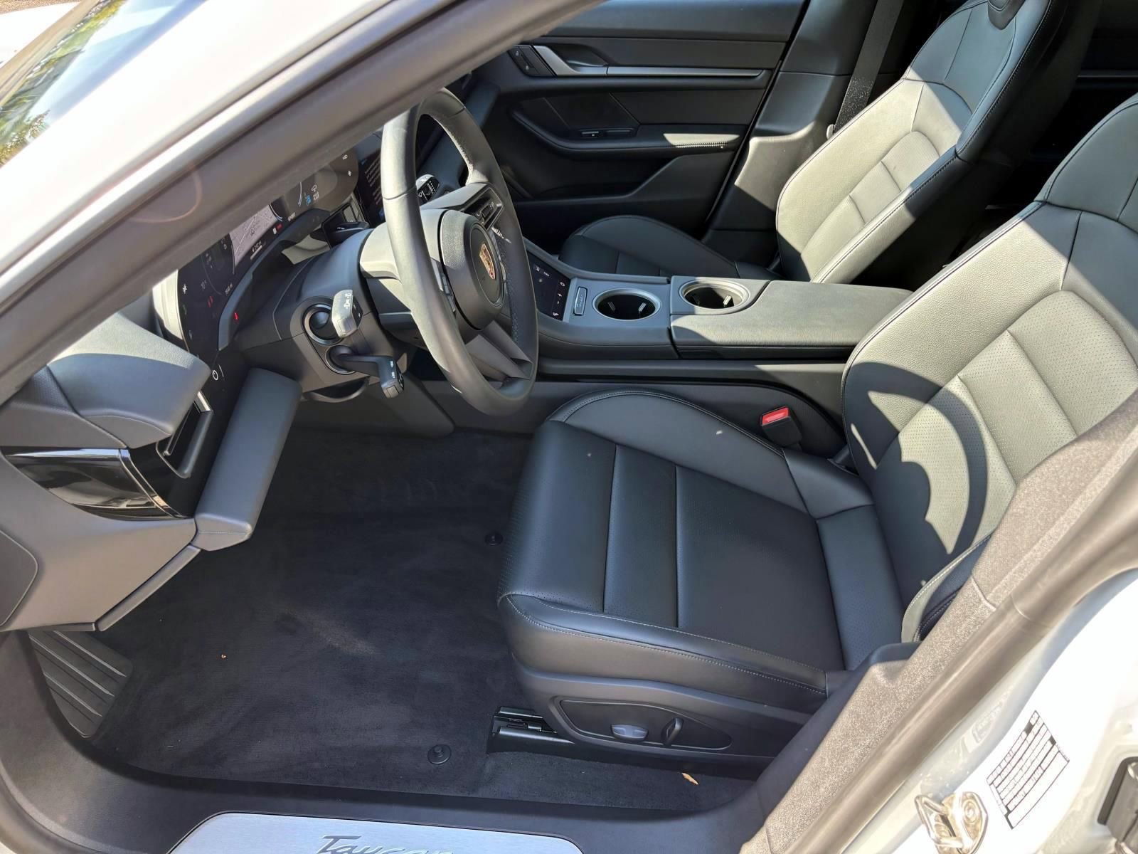 Certified 2025 Porsche Taycan RWD image 20