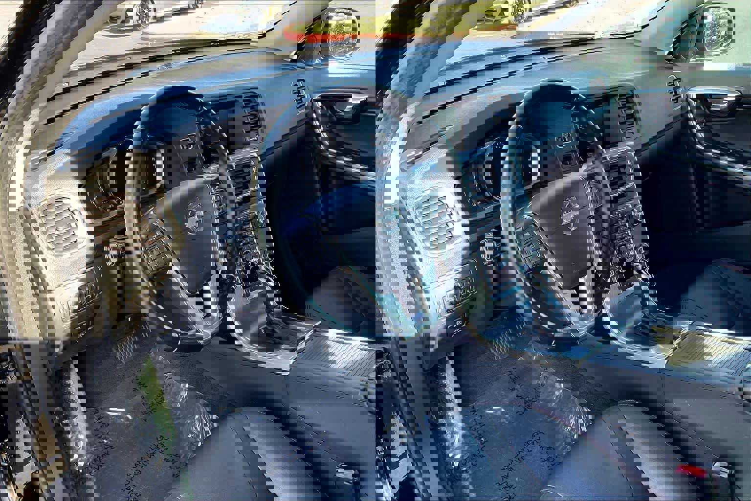 Used 2015 Volvo S60 T5 Premier image 17