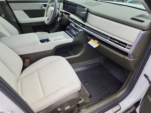 New 2025 Hyundai Santa Fe Calligraphy image 10