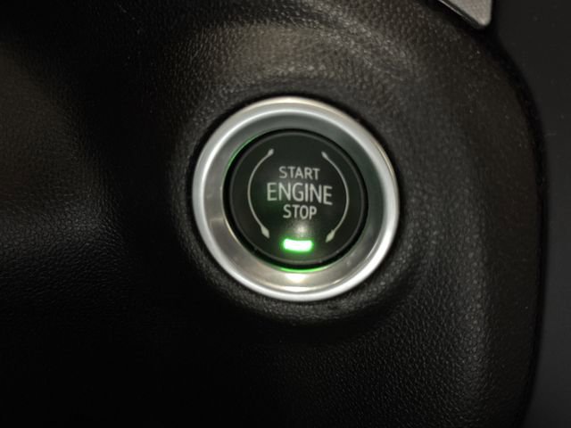 Certified 2022 GMC Sierra 3500 SLT w/ SLT Premium Package image 17