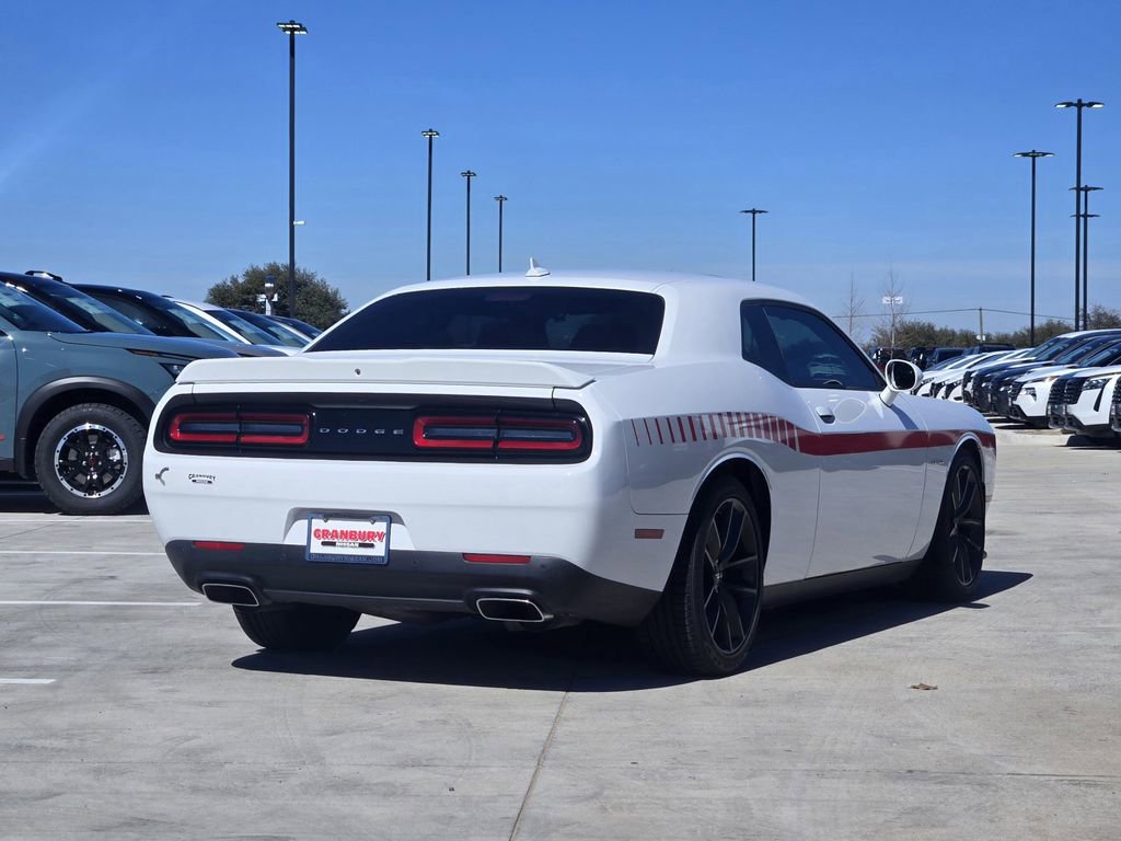Used 2022 Dodge Challenger R/T w/ Plus Package image 4