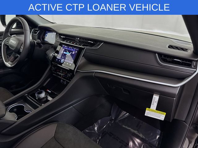 New 2025 Jeep Grand Cherokee L Altitude image 30