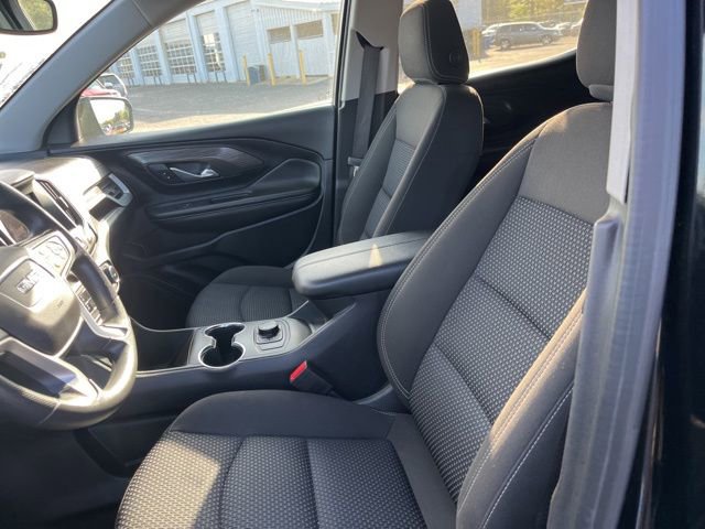 Used 2024 GMC Terrain SLE FWD image 8