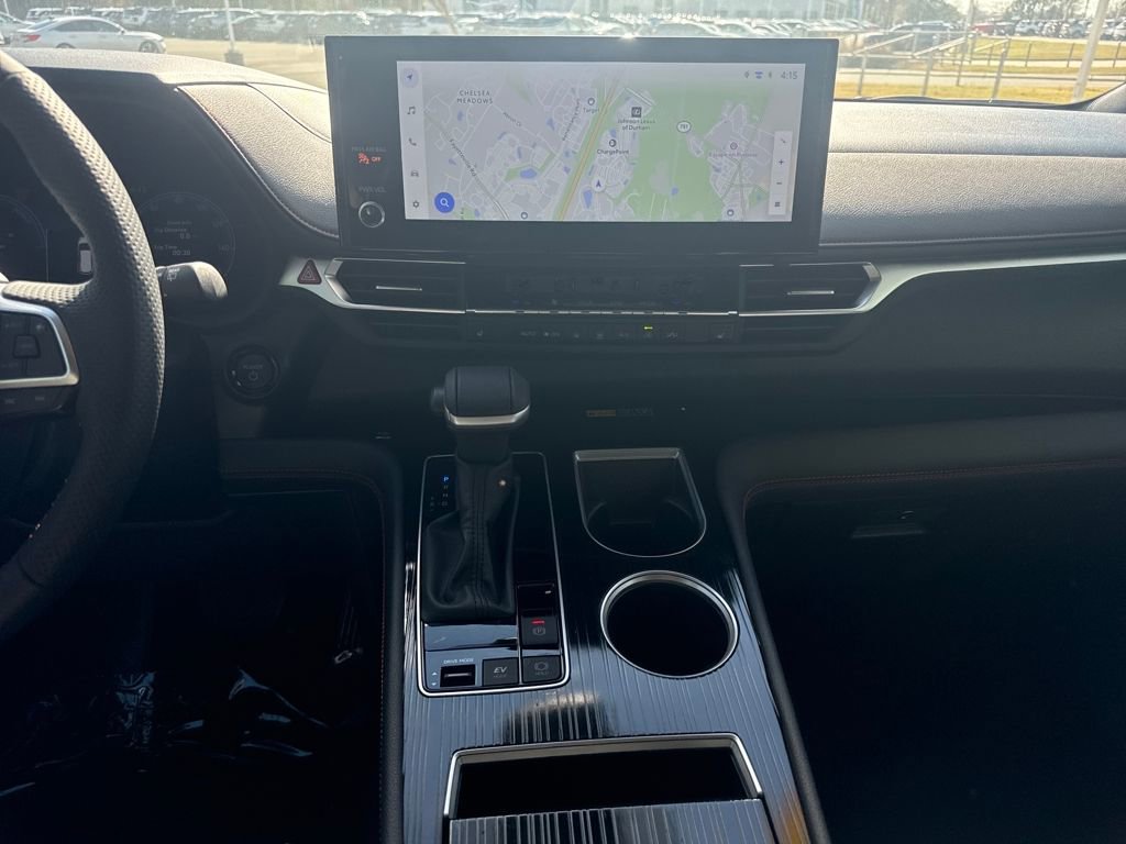 Used 2025 Toyota Sienna XSE w/ XSE Plus Package image 17