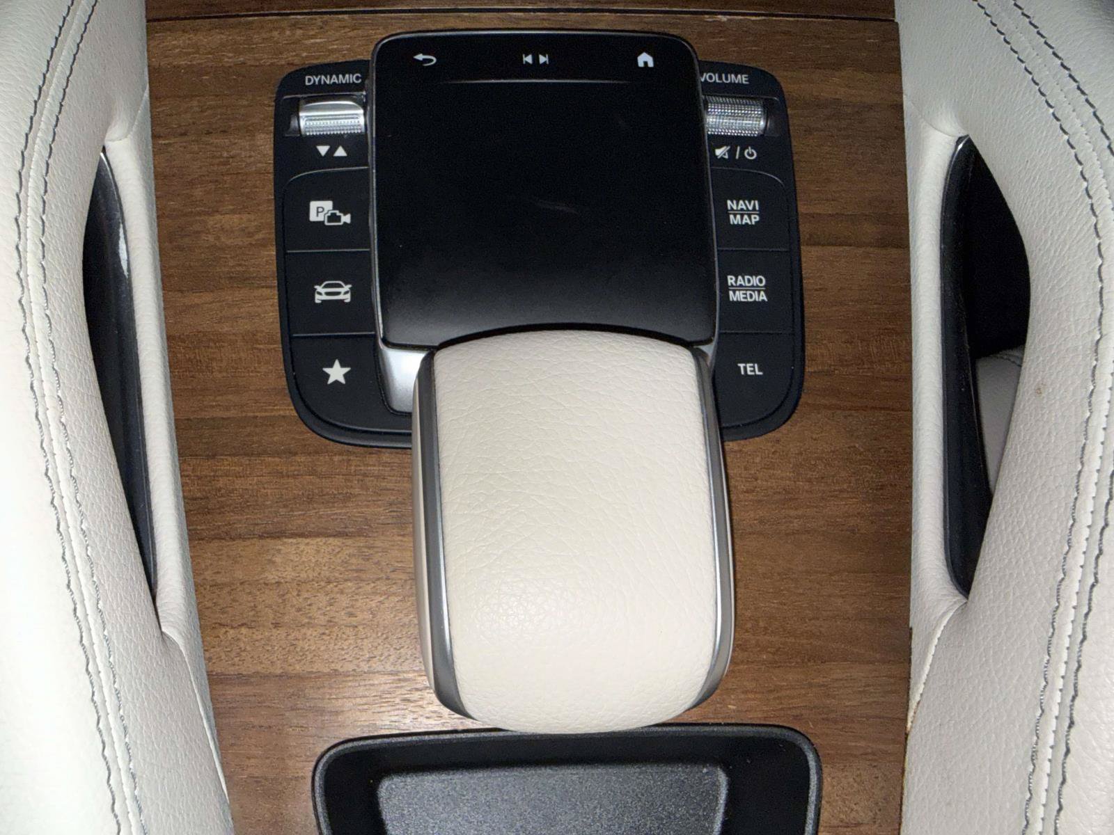 Used 2022 Mercedes-Benz GLE 350 4MATIC image 23