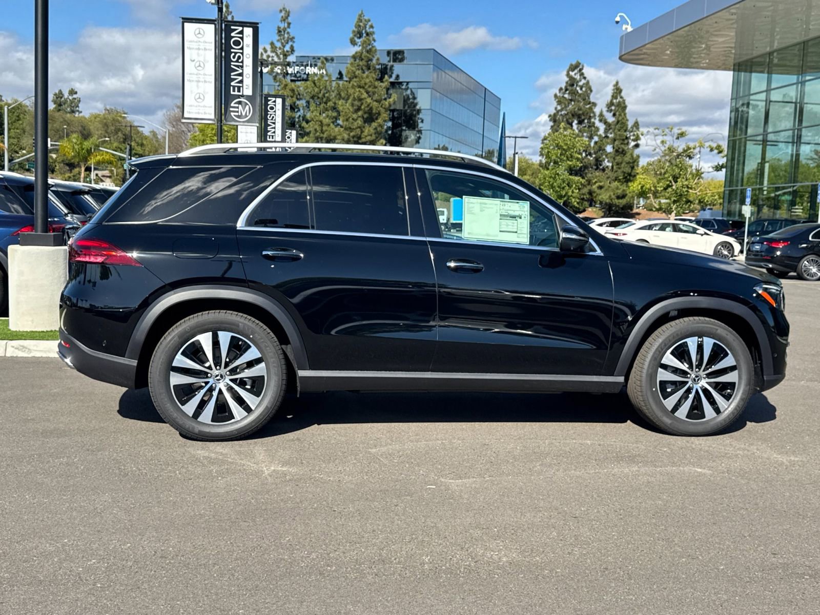 New 2026 Mercedes-Benz GLE 350 4MATIC image 2